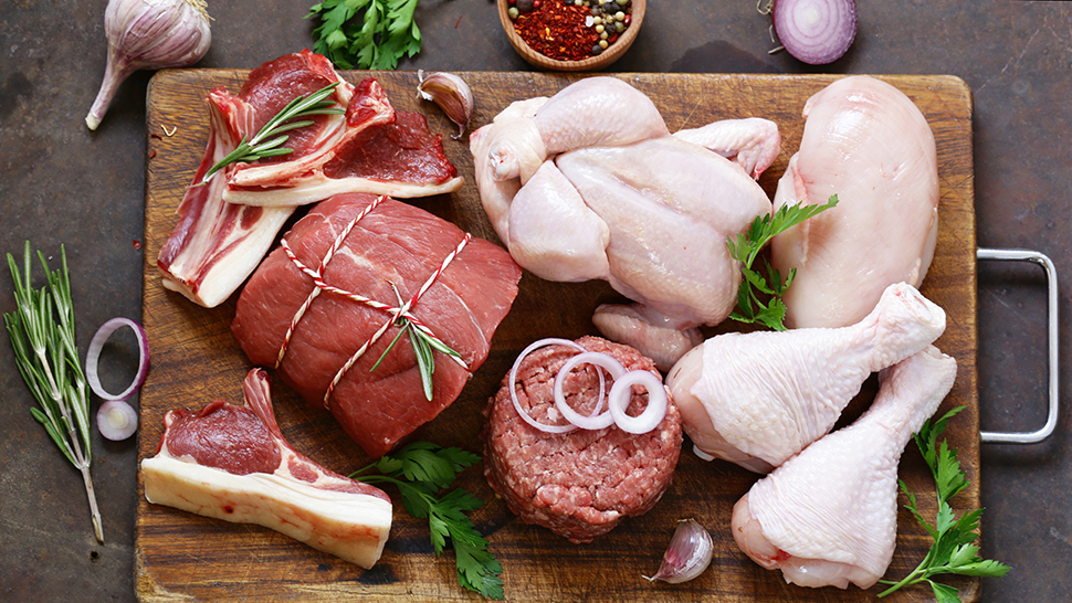 iStock 857308908 red and white meat 970y546 - Frozen Meat in Restaurants