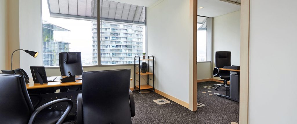 Kuala Lumpur Maxis Serviced Office 1 1024x427 - Fully Furnished Office for Rent At Kuala Lumpur!
